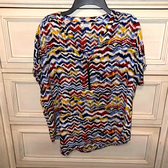 Maurices Tops - Maurices cuff sleeve, zip front blouse.